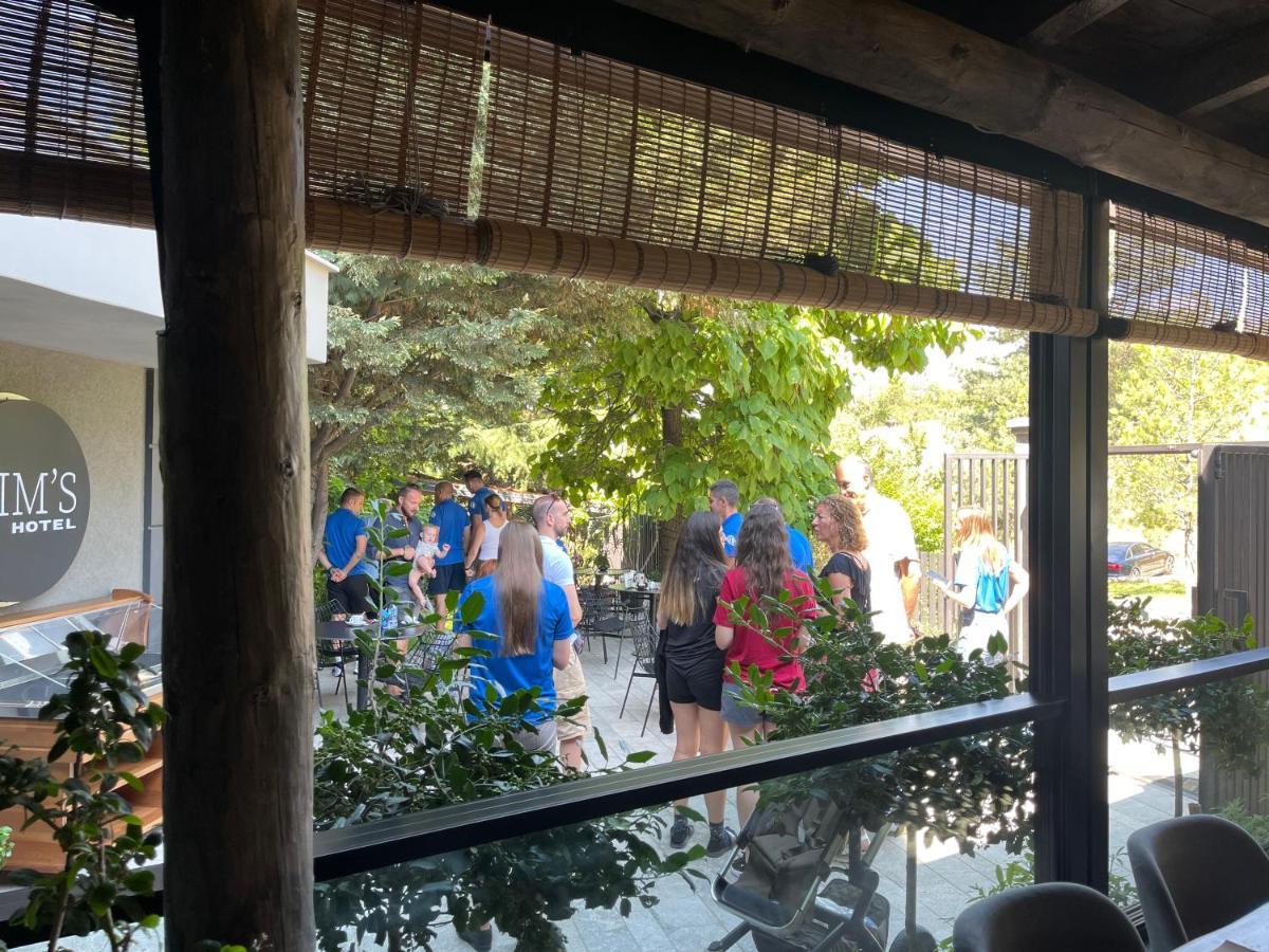 Dim'S Hotel & Restaurant Korce Esterno foto